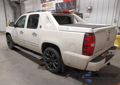 2013 Chevrolet Avalanche Ltz z USA, uszkodzony, nr VIN 3GNTKGE70DG191238